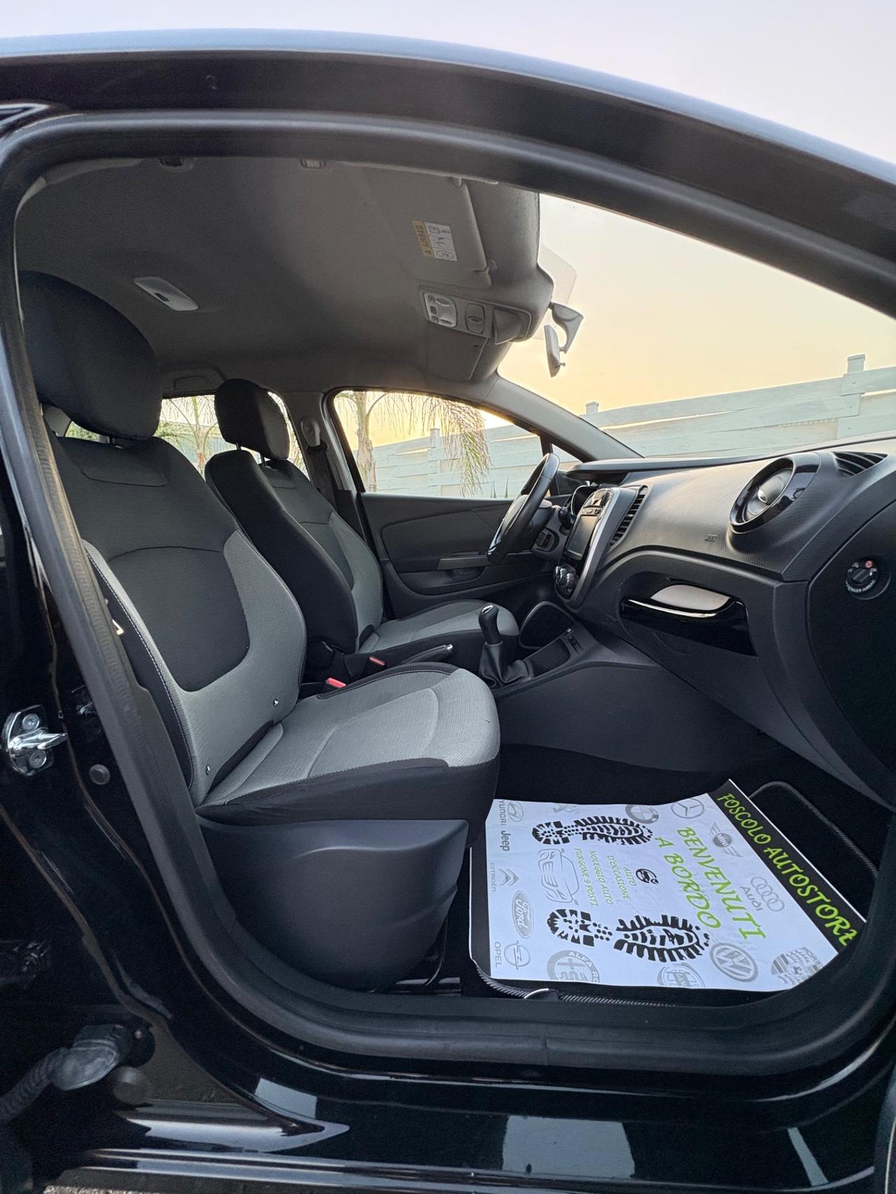 Renault Captur 1.5 dCi tagliando e distribuzione eseguiti Start&Stop