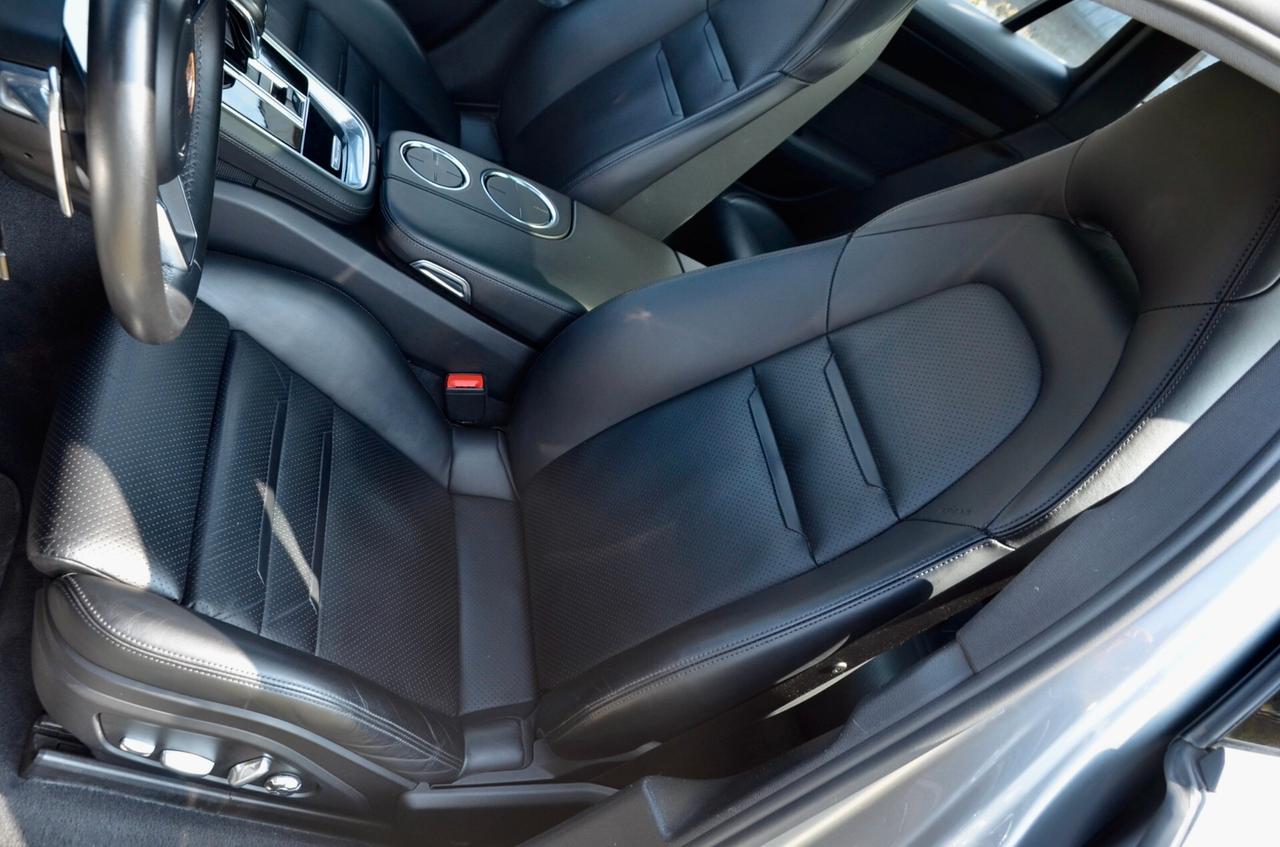 PORSCHE PANAMERA SPORT TURISMO 2.9 4 E-HYBRID PLUG-IN 330cv PDK, SERVICE PORSCHE, TETTO, SOFT CLOSE, BOSE, FARI PDLS, SOSPENSIONI PNEUMATICHE, PERMUTE