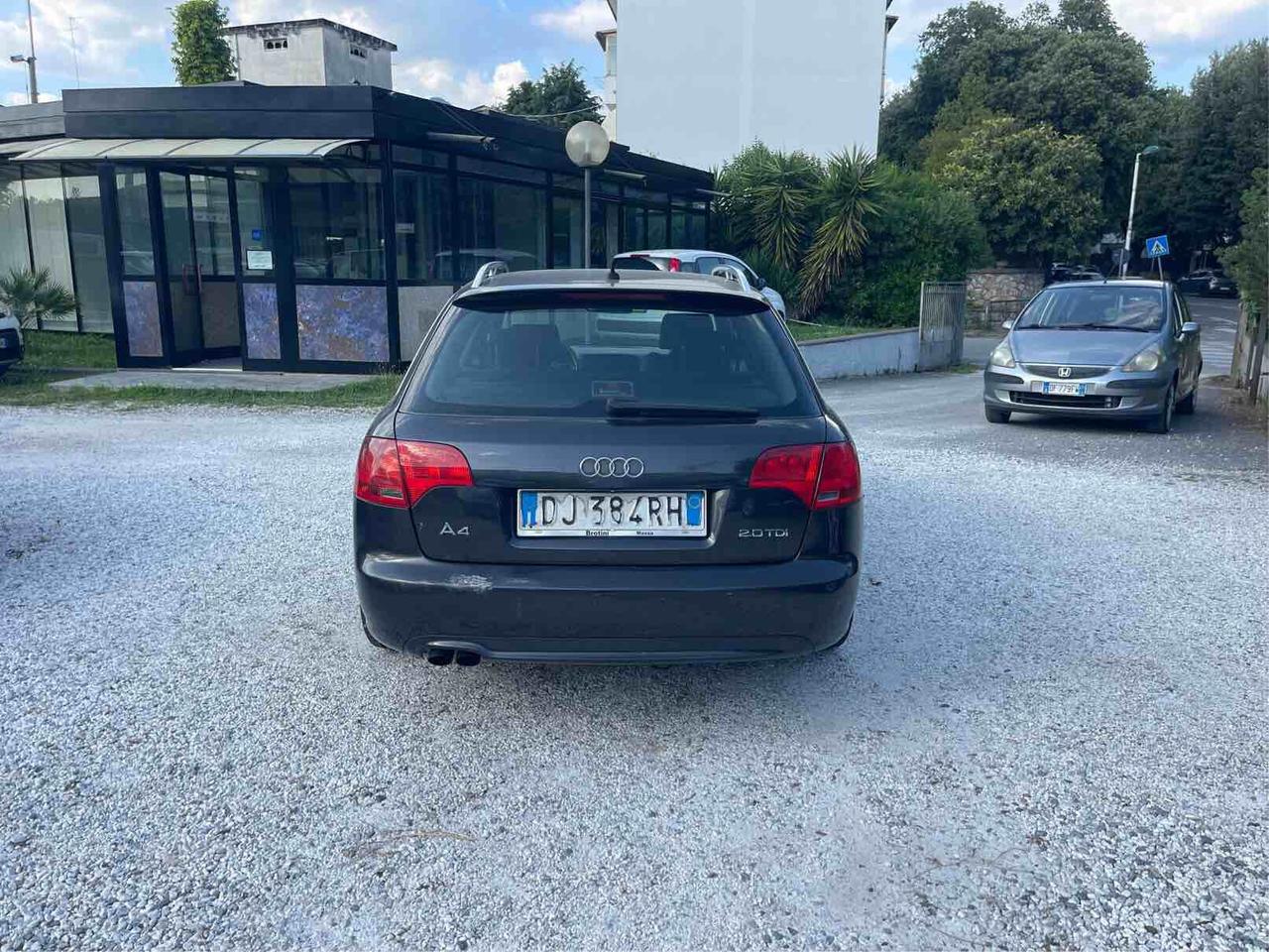 AUDI A4 SW - S LINE - AVANT - GOMME NUOVE