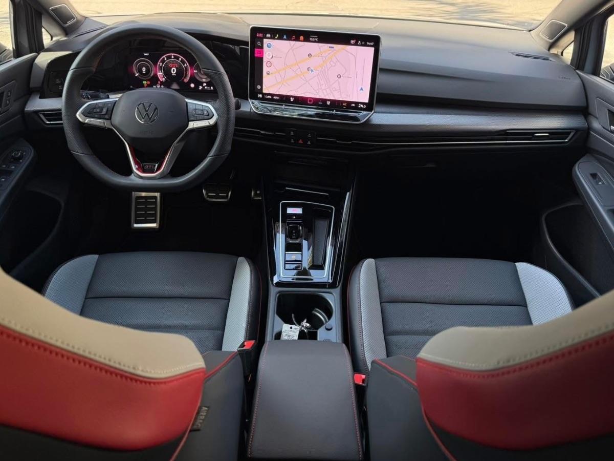 New Volkswagen Golf 8.5 GTI 2.0 TSI 265 CV