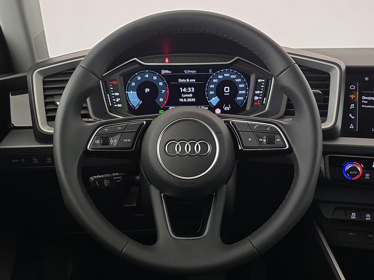 Audi A1 sportback 30 1.0 tfsi identity black 116cv s-tronic