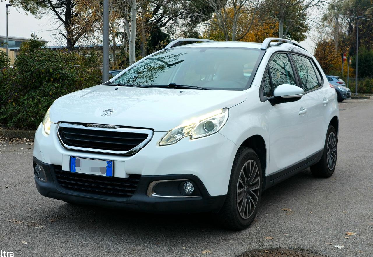 Suv PEUGEOT 2008 EURO 6B OK NEOPATENTATI GARANZIA 12 MESI