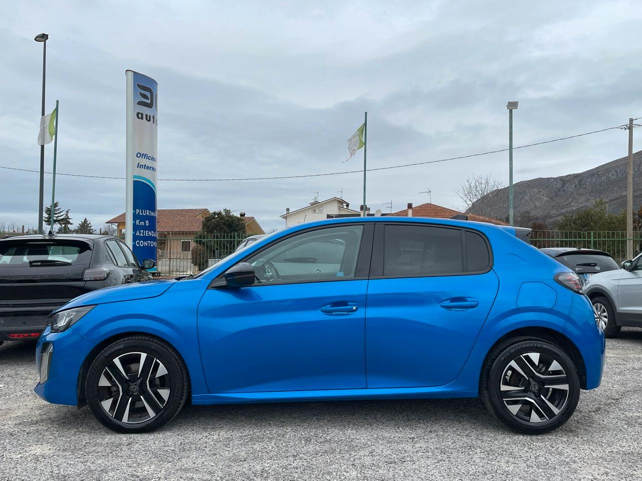 Peugeot 208 PureTech 100 Stop&Start 5 porte Allure