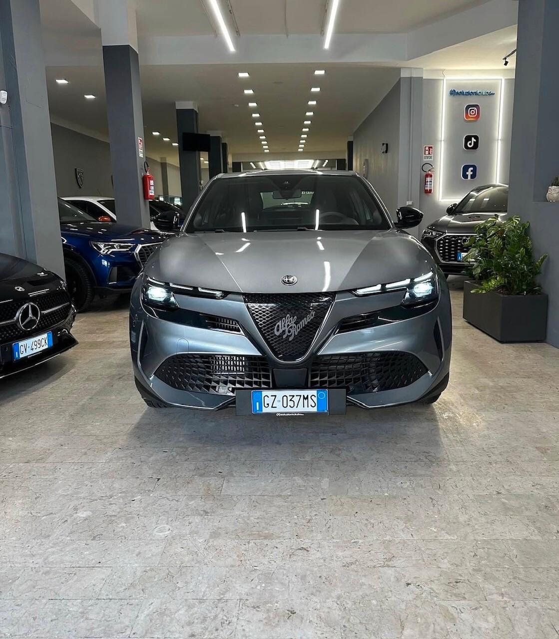 Alfa Romeo Junior 1.2 145 CV Hybrid eDCT6 Speciale
