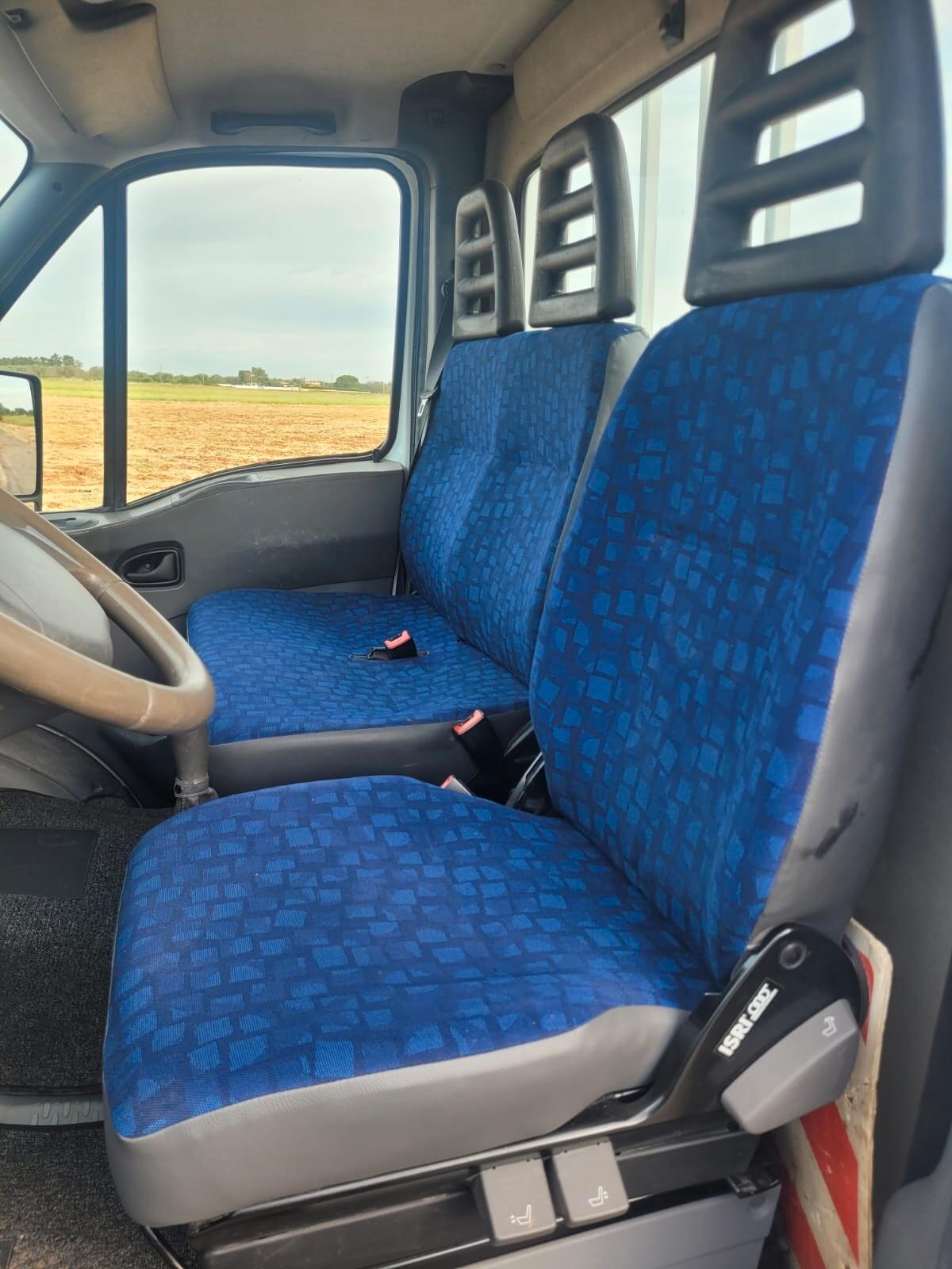 Iveco Daily 29L10 2.3 Hpi TDI PC Cassonato