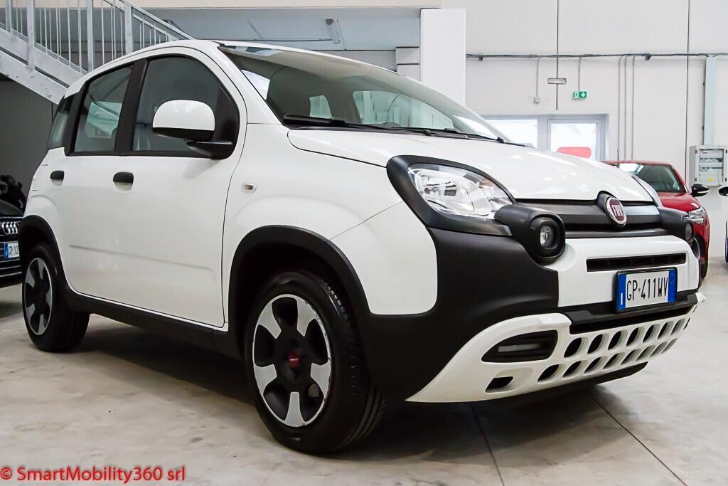 Fiat Panda 1.0 firefly hybrid Cross s&s 70cv