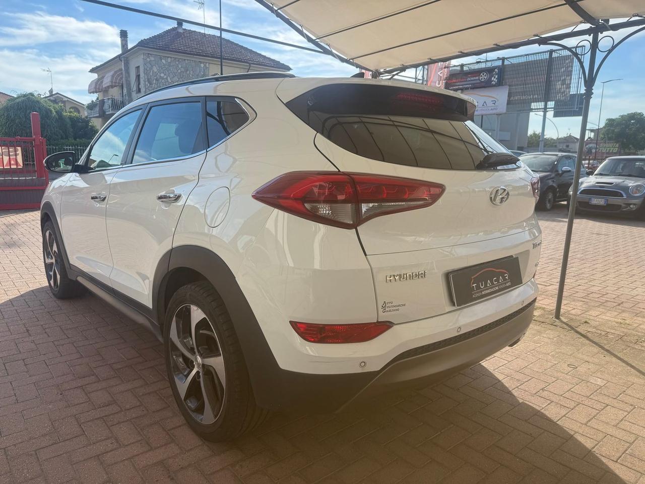Hyundai Tucson 2.0 CRDI Xpossible TETTUCCIO #50055