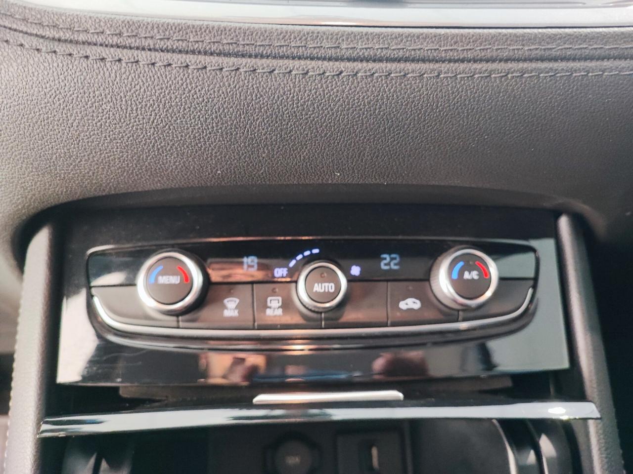 Opel Grandland X 1.6 diesel Ecotec Start&Stop aut. Ultimate