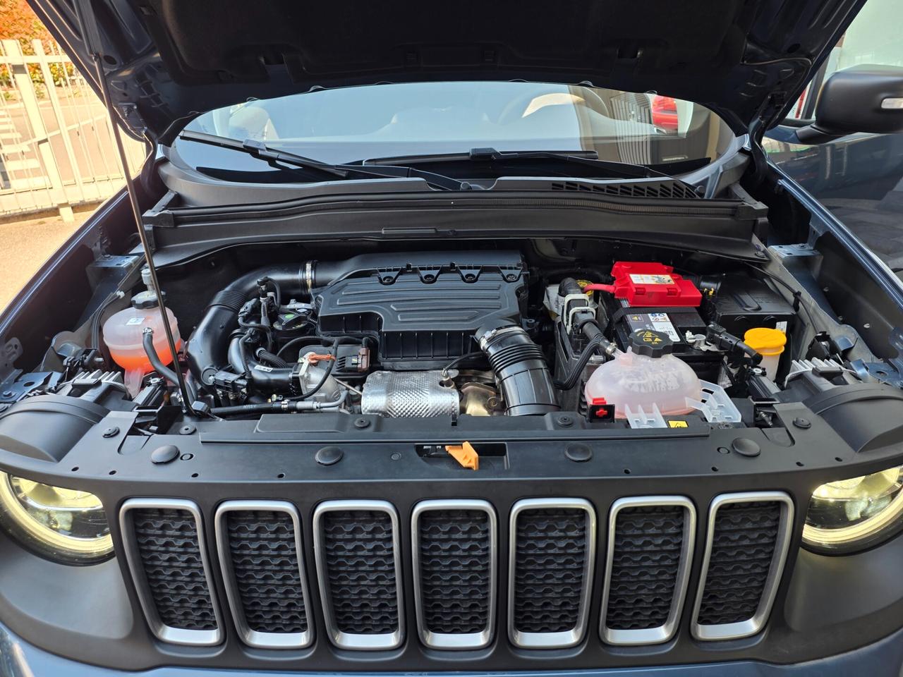 Jeep Renegade 1.5 T4 130cv Mhev Limited DCT / FULL LED