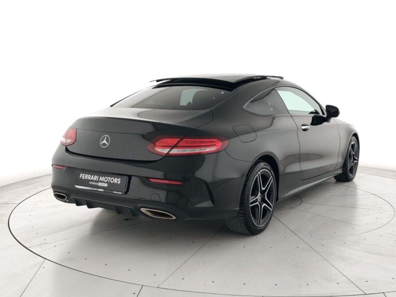 Mercedes-Benz C Coupe 200 mhev (eq-boost) Premium Plus auto