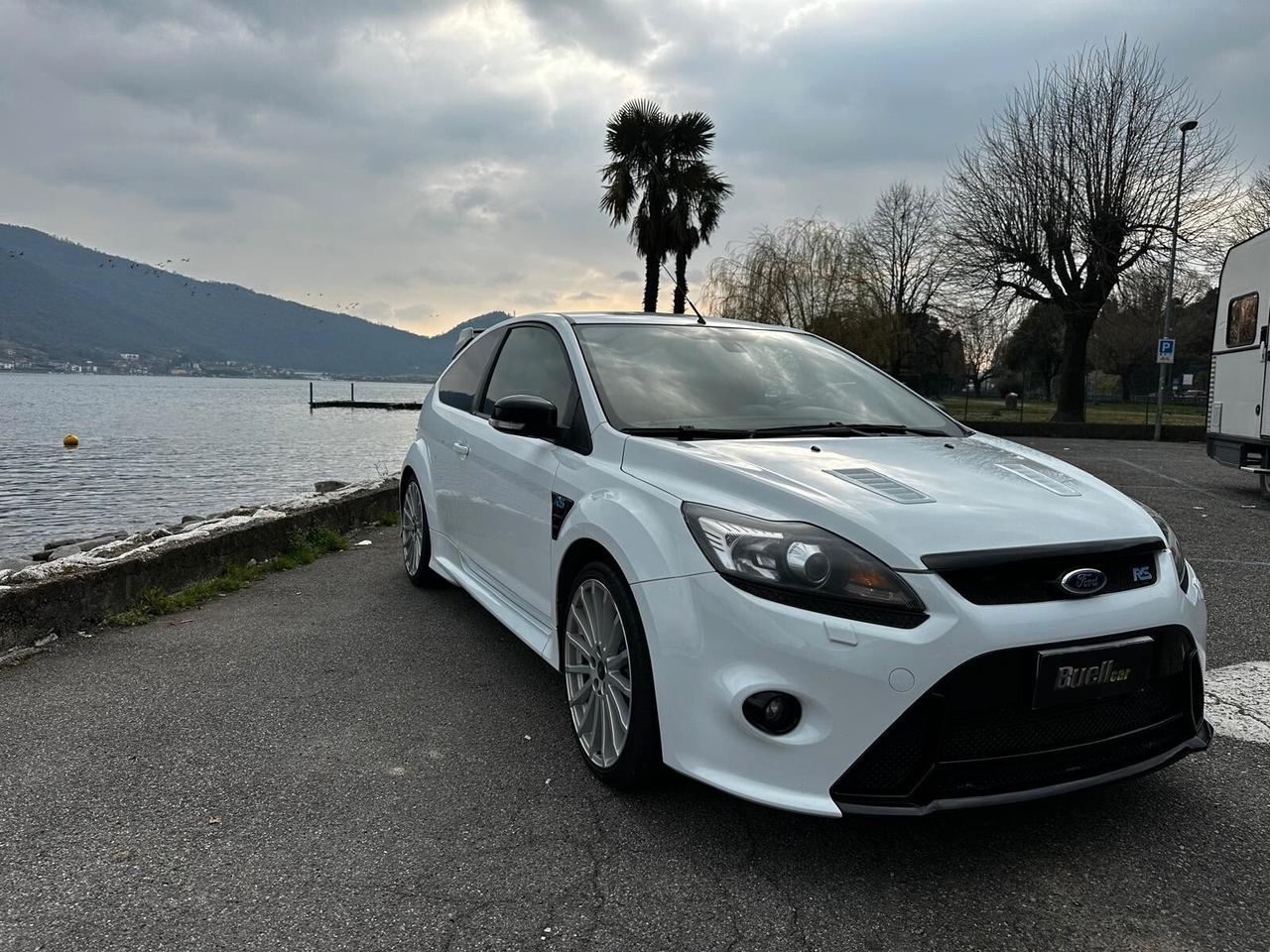 Ford Focus 2.5T (305CV) 3p. RS