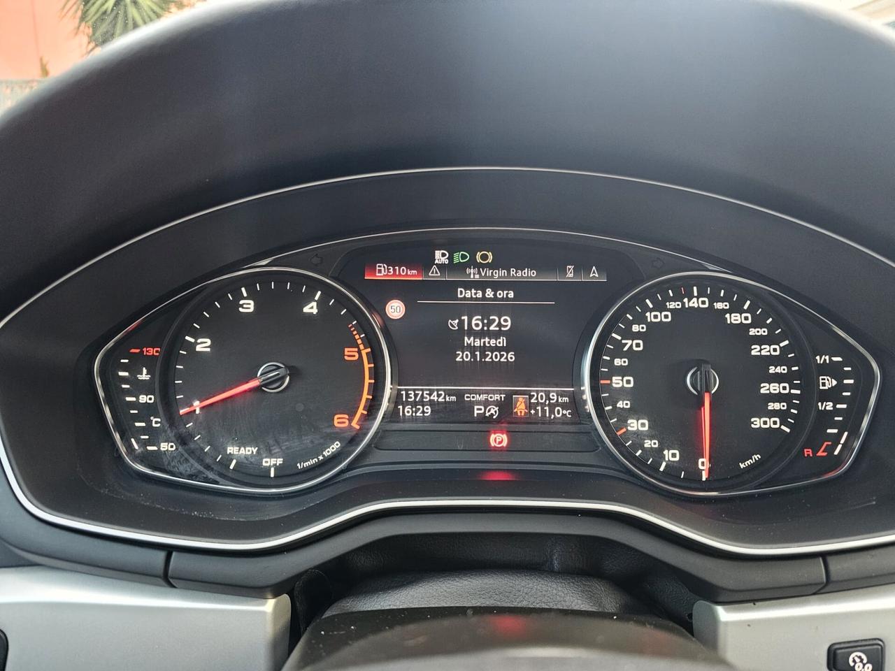 Audi A4 30 TDI/136 CV S tronic line edition