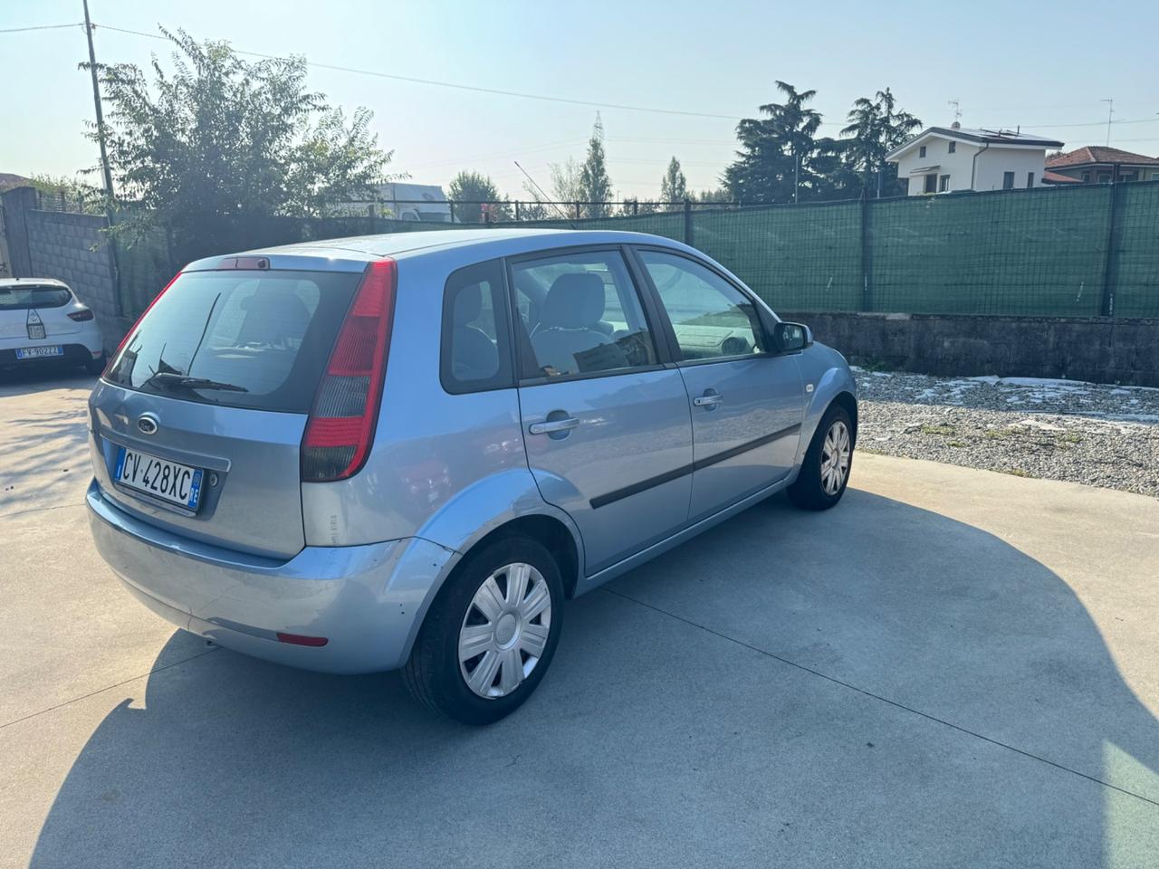 Ford Fiesta 1.2 16V 5p. Tecno