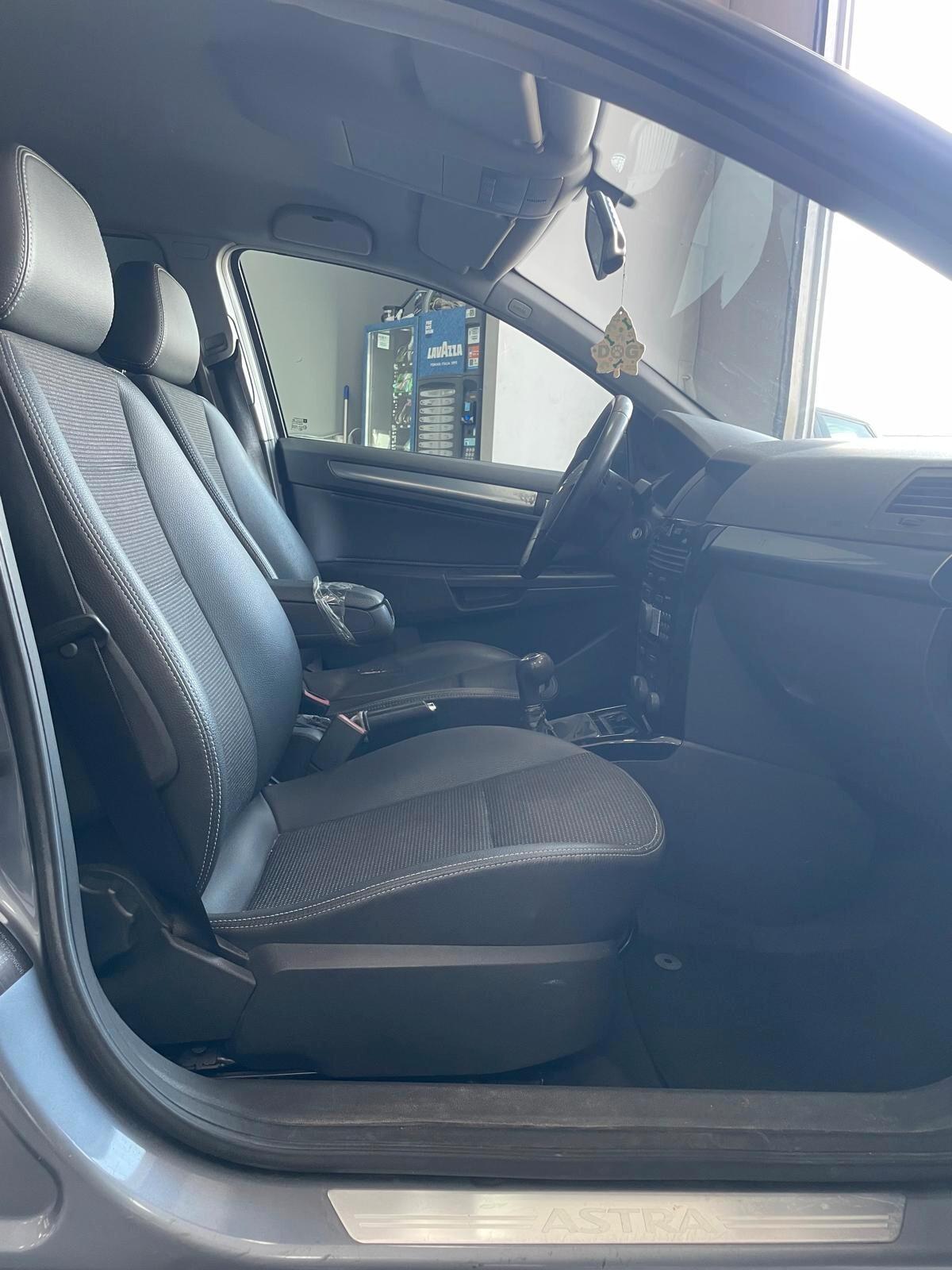 Opel Astra 1.7 CDTI 125CV Station Wagon Cosmo