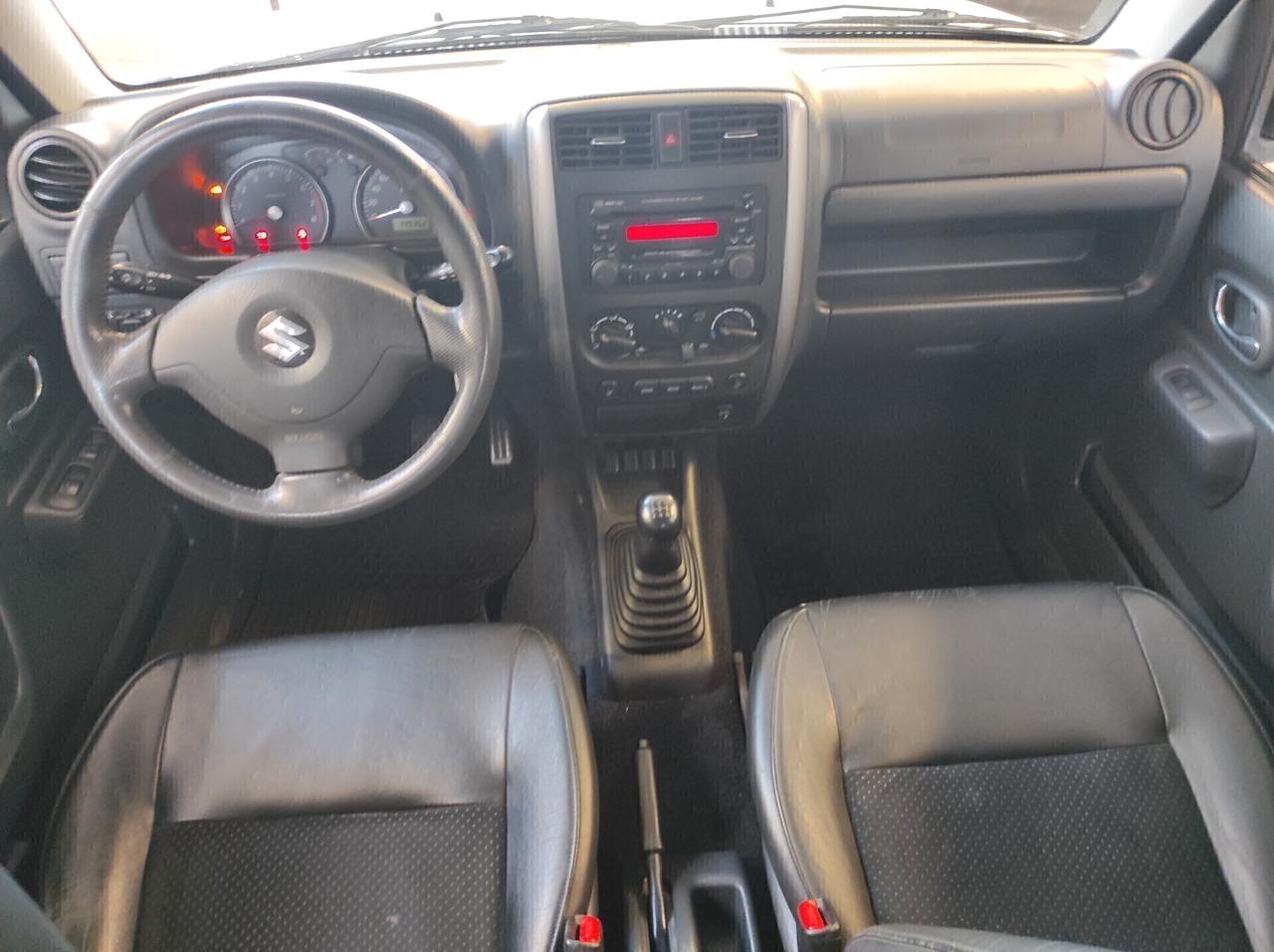 Suzuki Jimny 1.3i 16V cat 4WD JLX