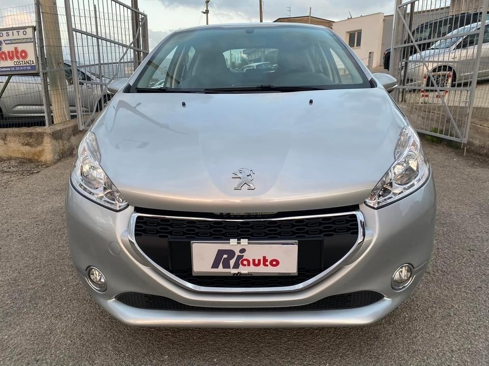 Peugeot 208 1.4 HDi 68 CV 5 porte Active