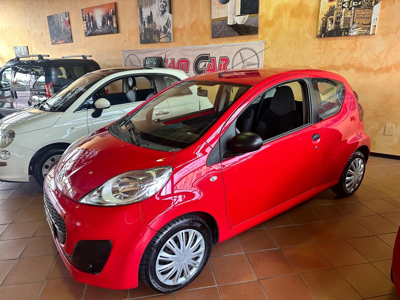 Peugeot 107 1.0 68CV 3p. Active neopatentati