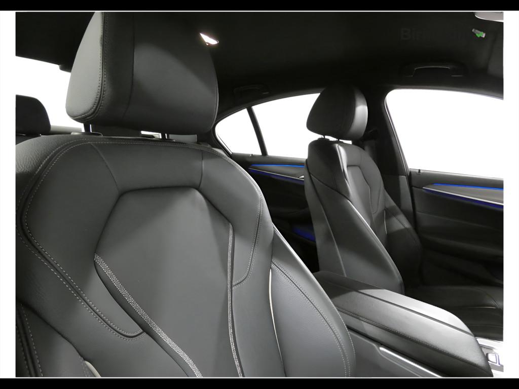 BMW Serie 5(G30/31/F90) - 520d 48V xDrive Msport