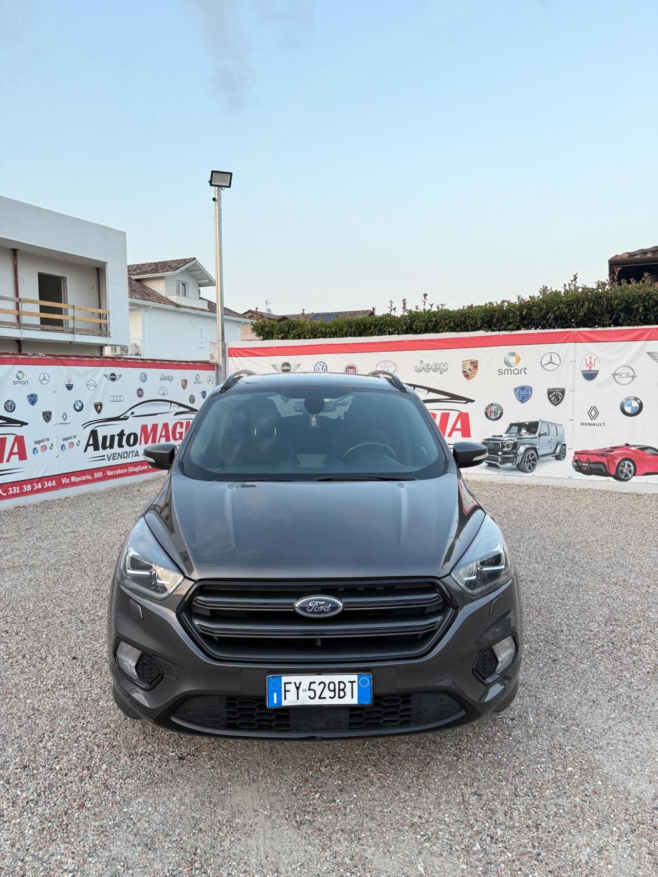 Ford Kuga 2.0 TDCI 150 CV S&S 4WD Powershift ST-Line