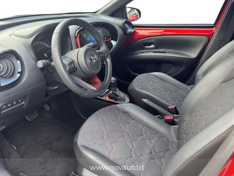 Toyota Aygo X 1.0B (72 CV) Lounge S-CVT