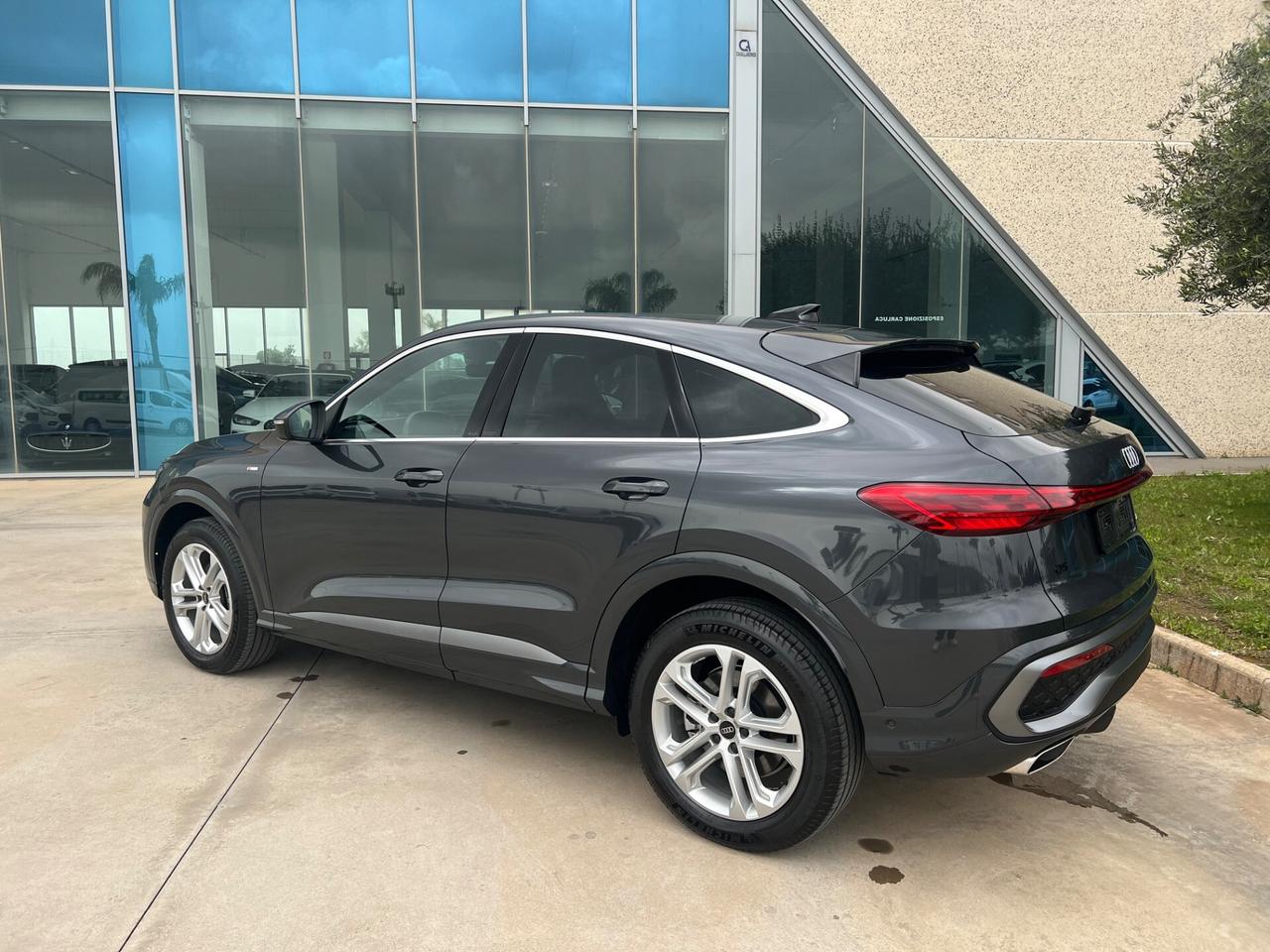 Audi Q5 SPB TFSI Sline 150 kW S tronic quattro Possibilità noleggio no scoring