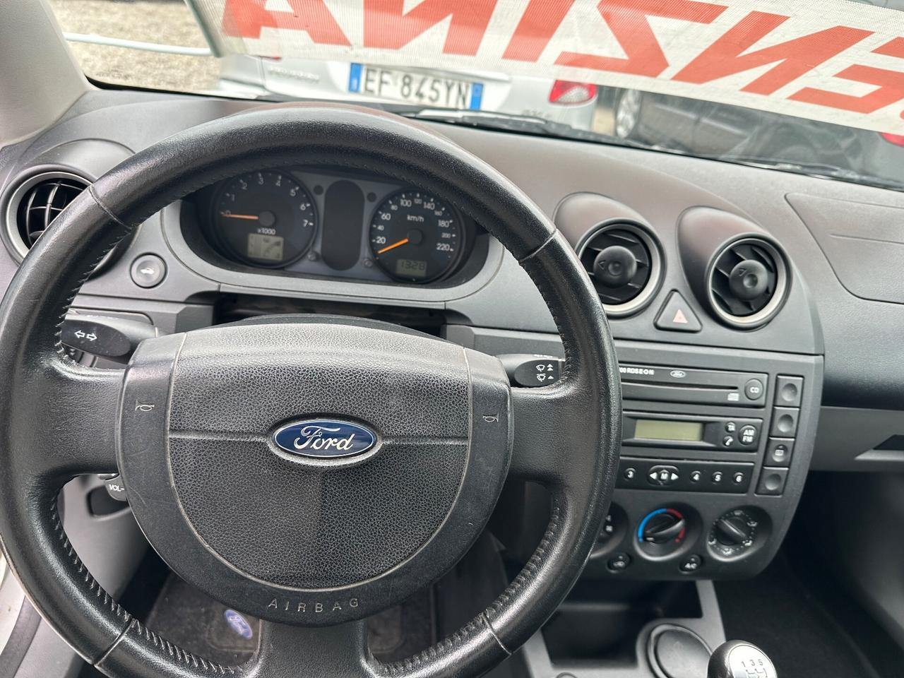 Ford Fiesta 1.2 benzina 2002