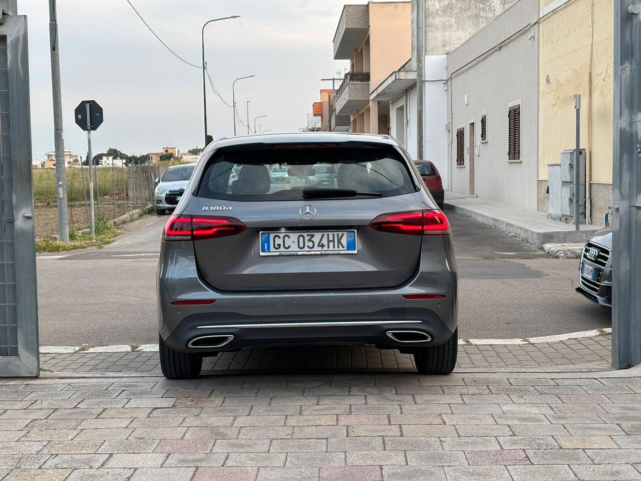 Mercedes-benz B 180 d Sport Plus - 2020