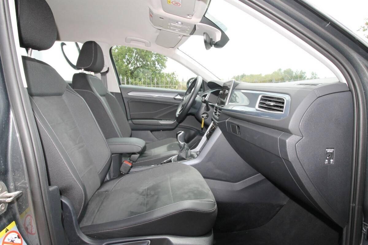 Volkswagen T-Roc 1.0 TSI Style|11.800km|2025