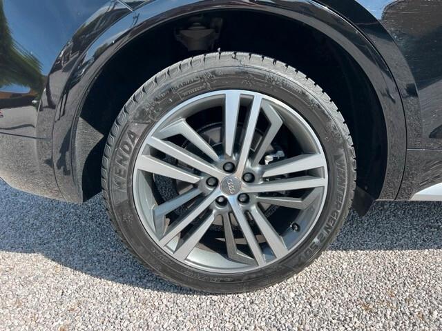 Audi Q5 35 2.0 tdi Business Sport quattro 163cv s-tronic