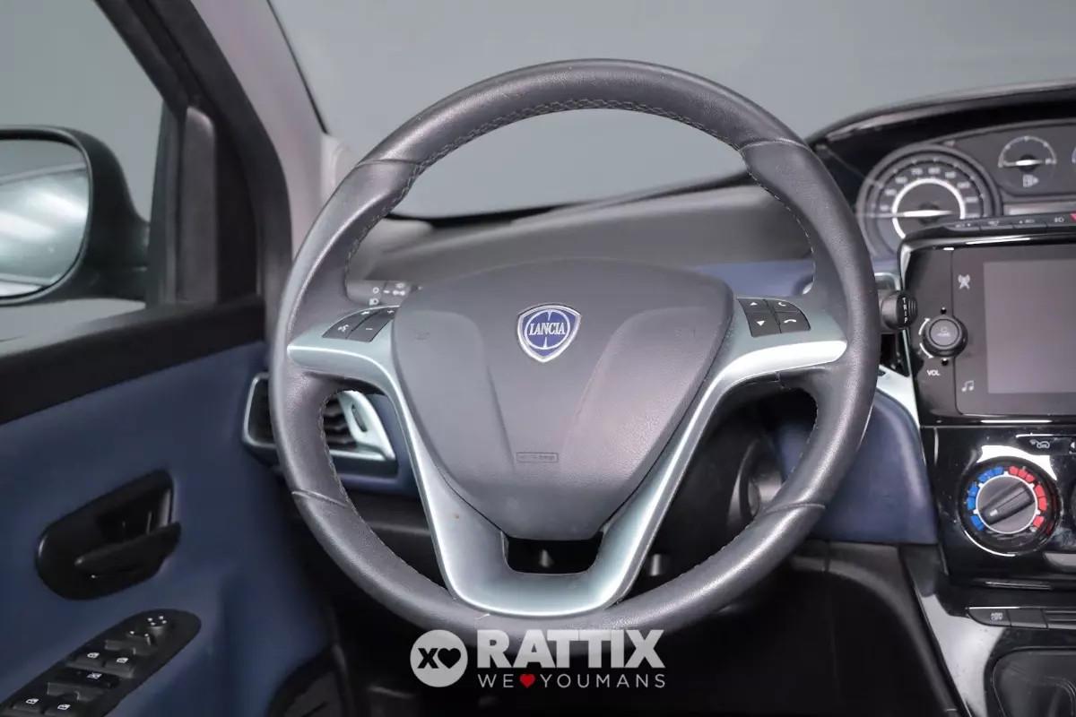 Lancia Ypsilon 1.0 Firefly Hybrid 70CV Platino