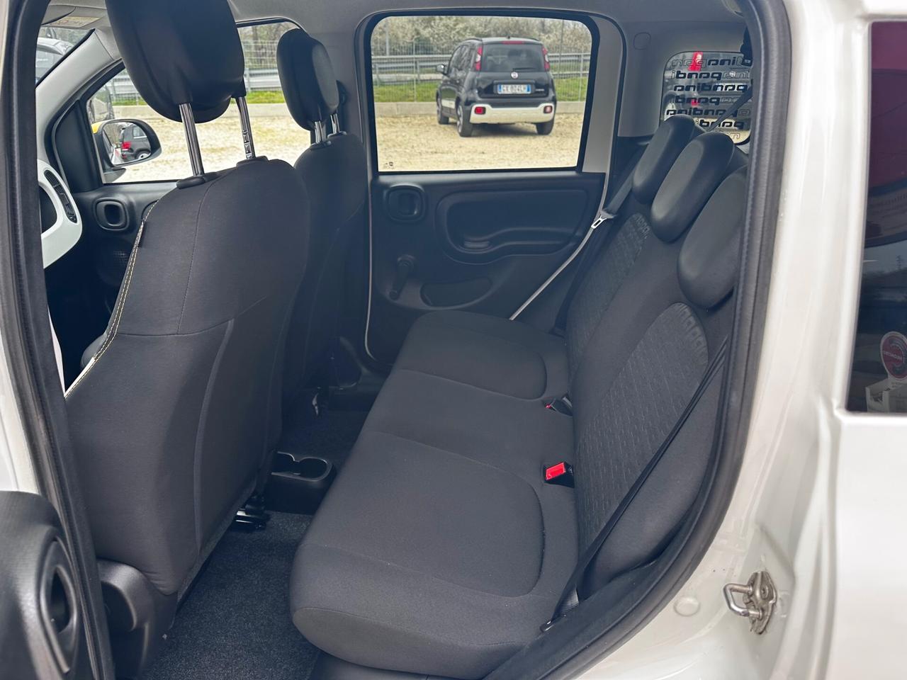 Fiat Panda 1.0 Hybrid Pandina CROSS