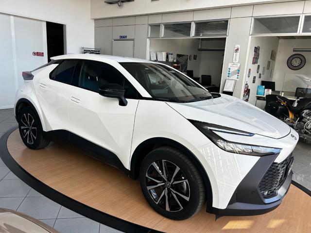 TOYOTA C-HR 2.0 PHEV Trend