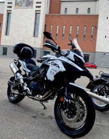 Benelli TRK 502 X