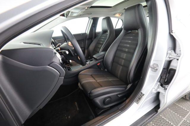 MERCEDES-BENZ CLA sse GLA GLA 200 Sport