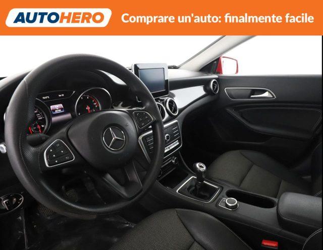 MERCEDES-BENZ CLA 180 Executive