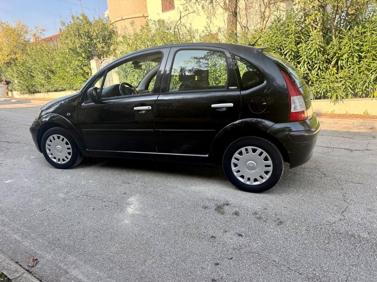 Citroen C3 Exclusive 1.1 benzina Unipropr NEOPATENTATI