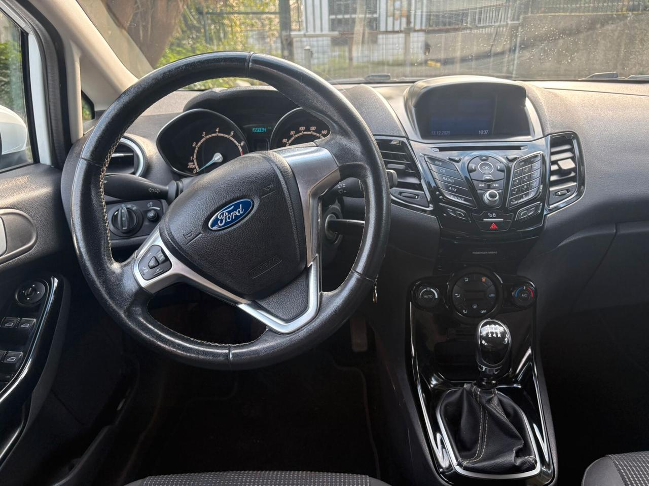 FORD FIESTA 1.2 Titanium - 2016