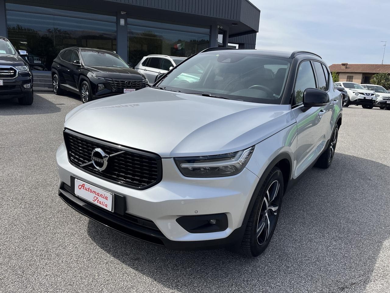 VOLVO XC 40 D4 AWD 2000 D 190CV R.LINE