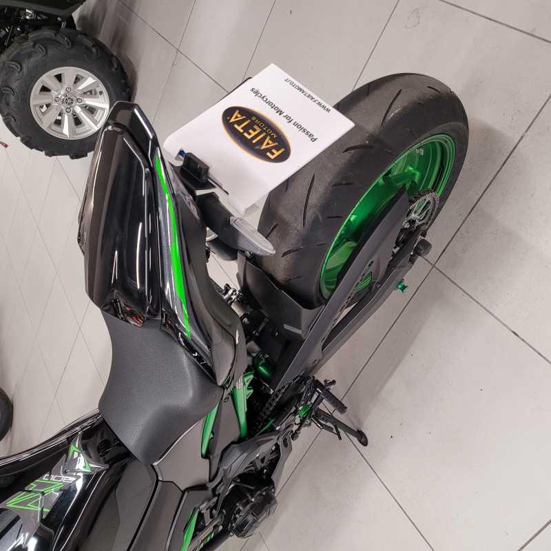 Kawasaki Z 900 - 2023