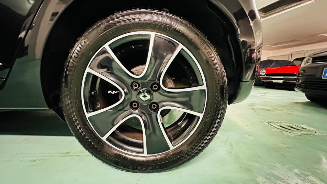 Renault Clio 1.2 16V 5 porte Live! Anche per neopatentati