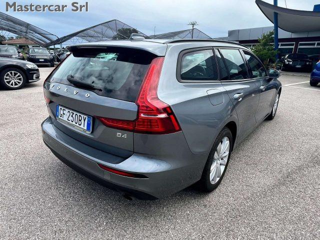 VOLVO V60 V60 2.0 b4 Momentum Business auto - GF230BY