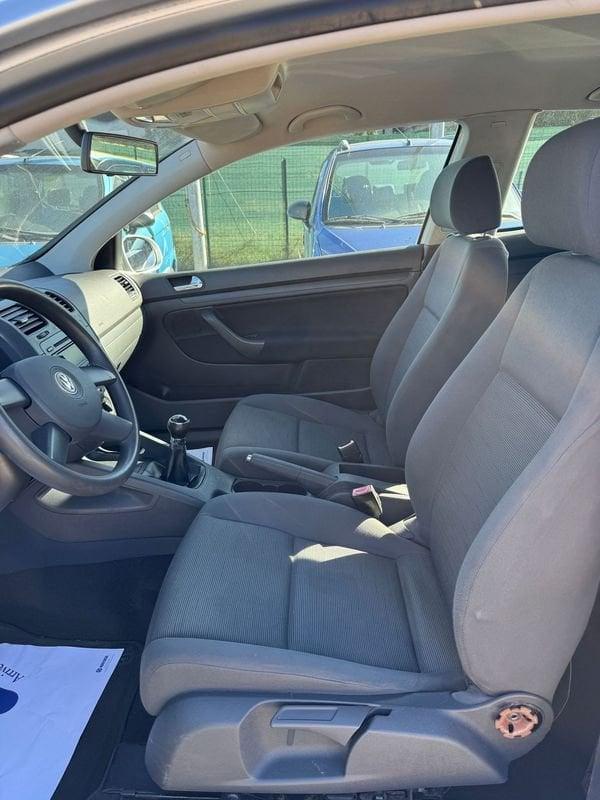 Volkswagen Golf Golf 3p 1.4 Trendline