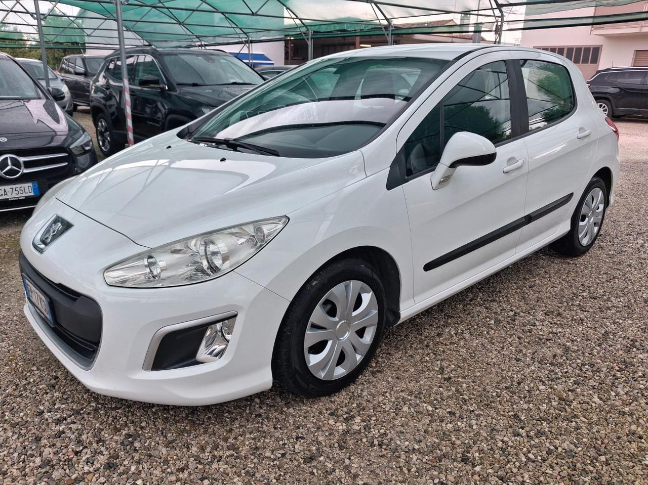 Peugeot 308 5 Porte 1.6 e-hdi 8v Access s&s 112cv