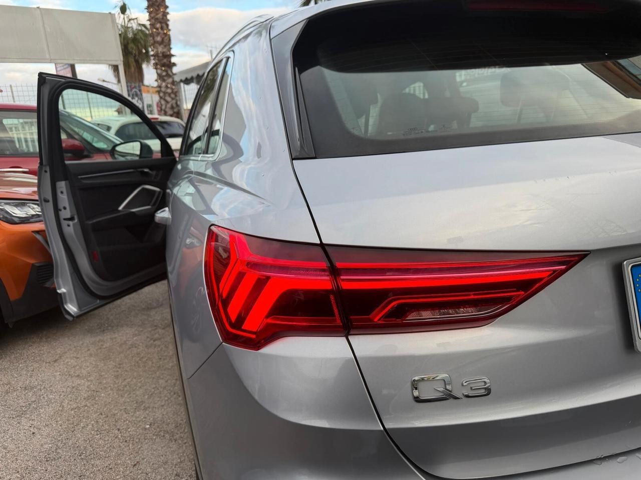 AUDI Q3 35 2.0 TDI 150CV S TRONIC S LINE EDITION 2022