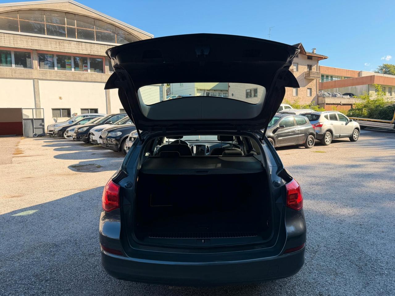 Opel Astra 1.7 CDTI 110CV Sports Tourer Cosmo