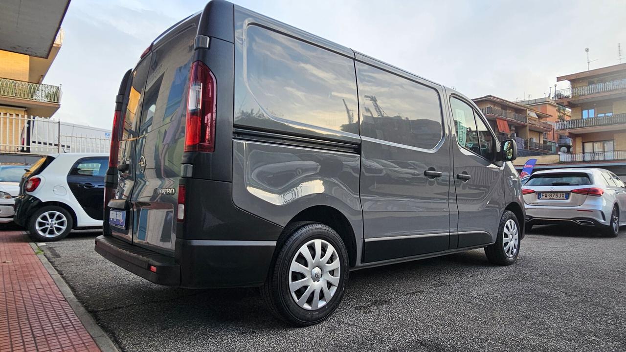 Vivaro 27 1.6 BiTurbo S&S PC-TN L1H1 UNIPROPRIETARIO ITALIANO IVA ESPOSTA