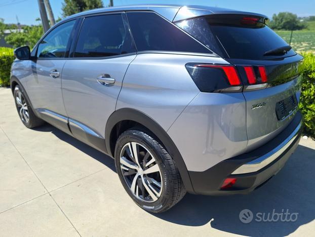 Peugeot 3008 , 1.5 DCI 130cv. Modello Allur