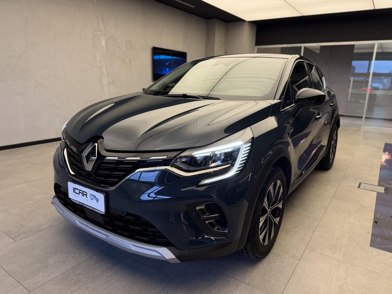 RENAULT Captur II 2019 - Captur 1.6 E-Tech hybrid Intens 145cv auto