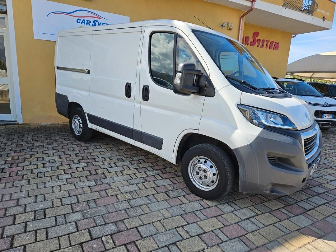 Peugeot Boxer 2.0 HDI 110CV