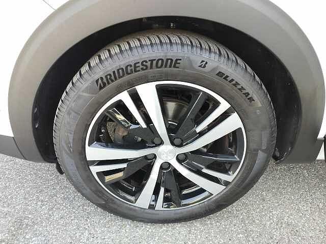 Peugeot 3008 BlueHDi 130 S&S EAT8 GT
